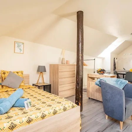 Apartment Celestial - Golden Tree - Wifi - 20min St-croix & Center Parcs