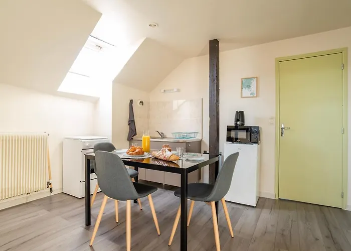 Lägenhet Celestial - Golden Tree - Wifi - 20min St-croix & Center Parcs