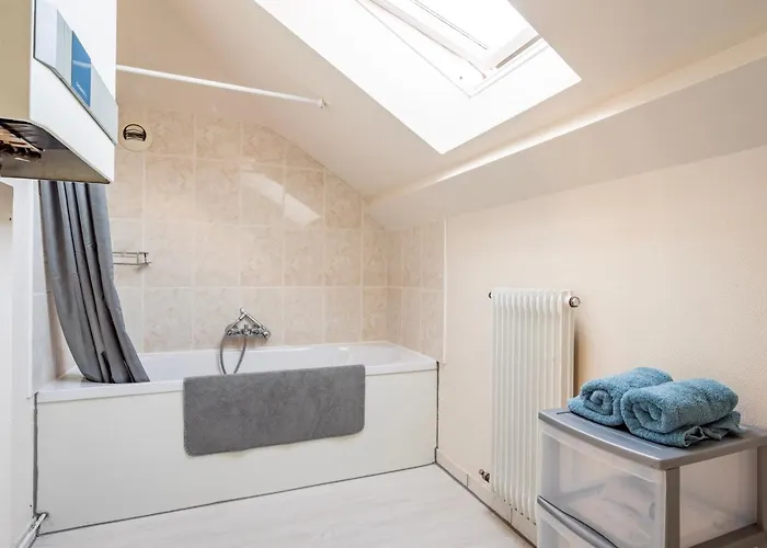 Celestial - Golden Tree - Wifi - 20min St-croix & Center Parcs Lägenhet *