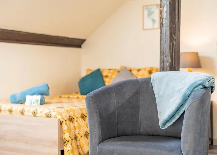 Celestial - Golden Tree - Wifi - 20min St-croix & Center Parcs Sarrebourg