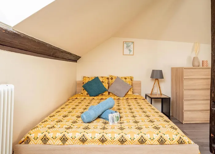 Celestial - Golden Tree - Wifi - 20min St-croix & Center Parcs Lägenhet *